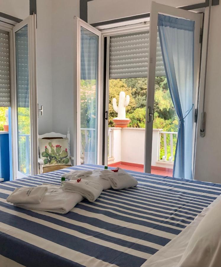 Casa Vacanze Costa Marina Fregenae Exterior photo